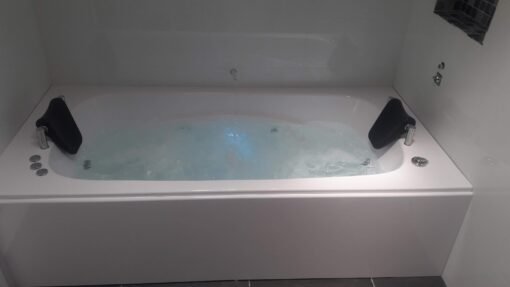 JACUZZIS PARA 2 PERSONAS - Image 11