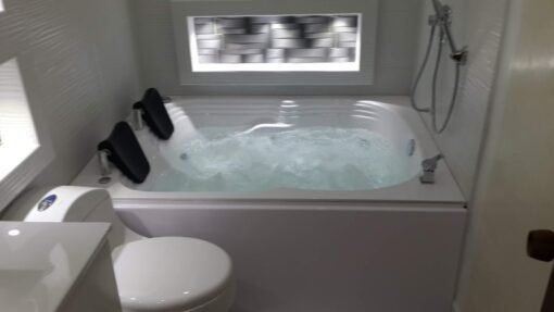 JACUZZIS PARA 2 PERSONAS