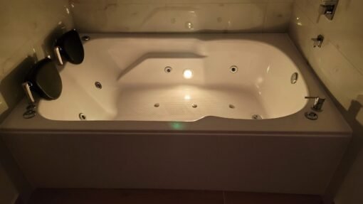 JACUZZIS PARA 2 PERSONAS - Image 28