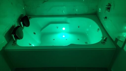 JACUZZIS PARA 2 PERSONAS - Image 29